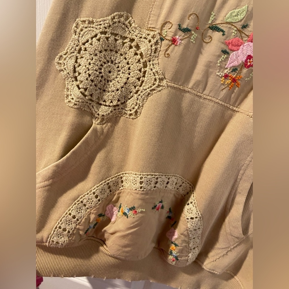 Free People Grams Attic Sweatshirt - Picture 9 of 10